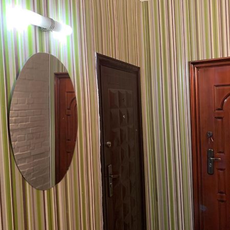 Apartament On Chernihivska Kijev Kültér fotó