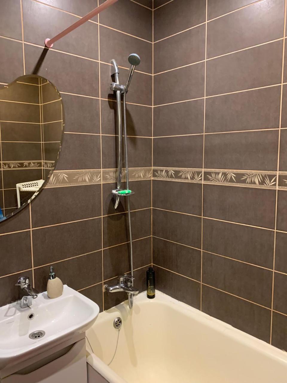 Apartament On Chernihivska Kijev Kültér fotó